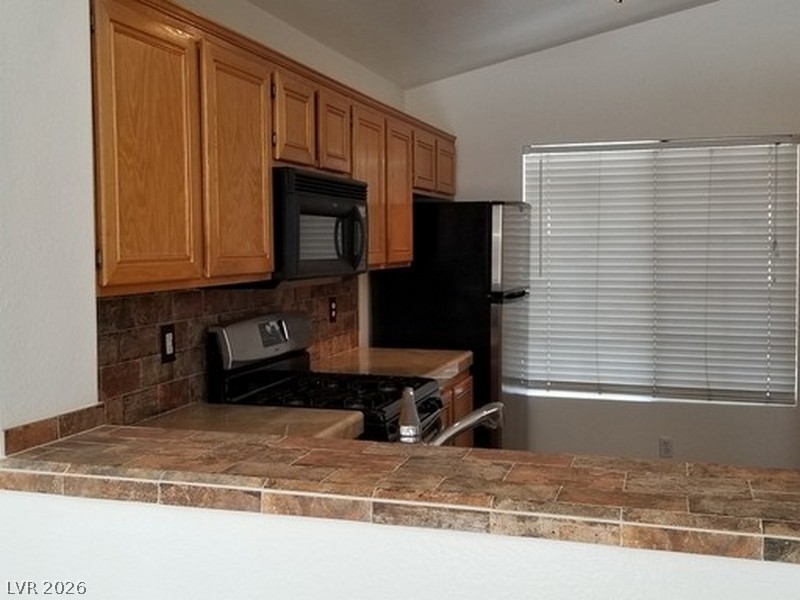 5805 Briar Rose Lane Property Photo 3