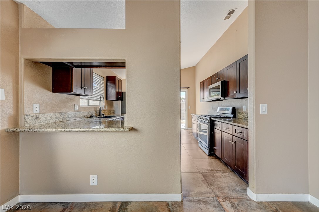 3438 Ferrell Street Property Photo 7