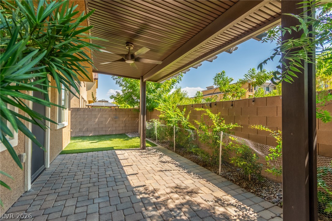 6644 Seahorse Reef Street Property Photo 33