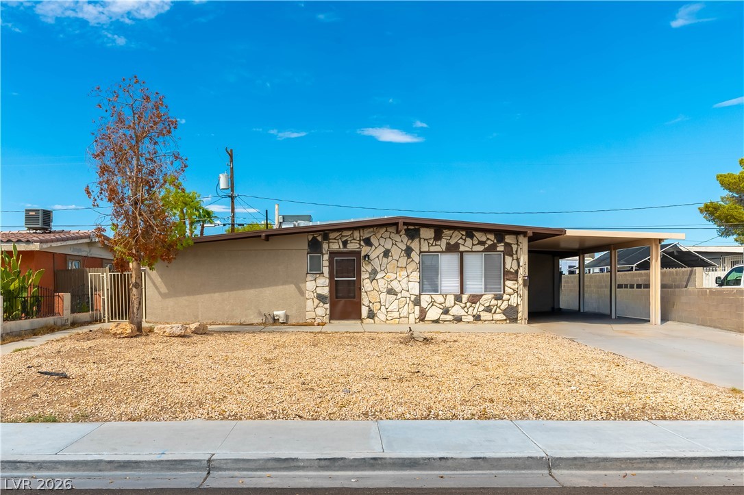 2112 Perliter Avenue Property Photo 1