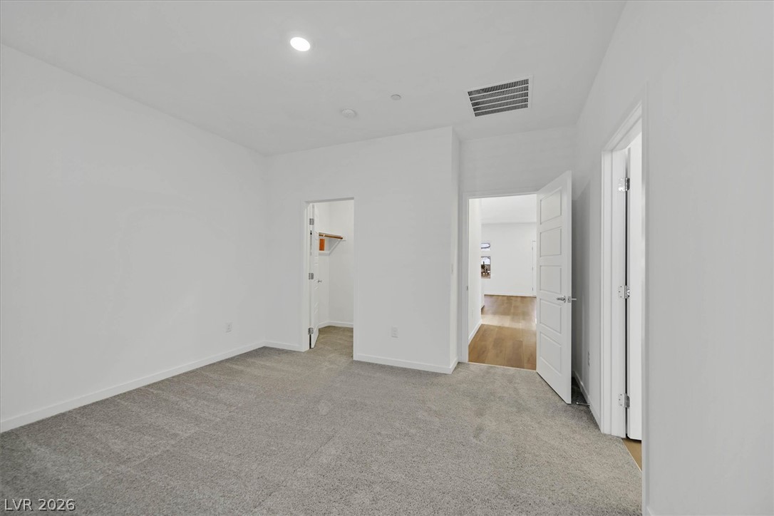 881 Regent Terrace Lane Property Photo 19