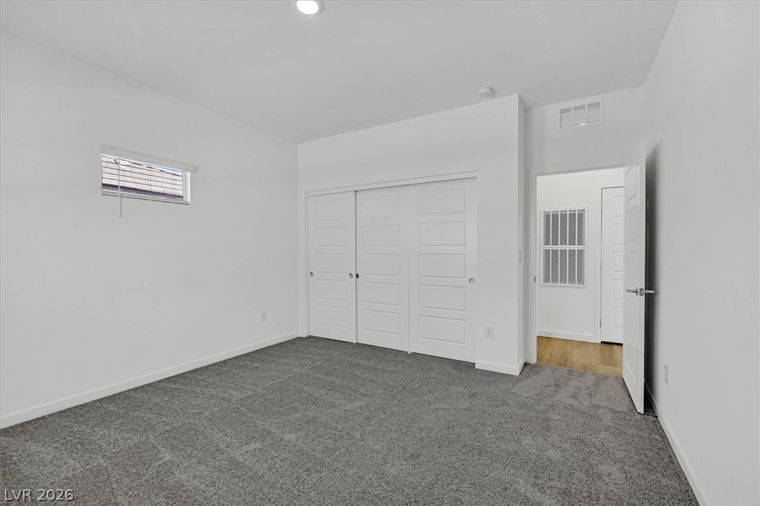 881 Regent Terrace Lane Property Photo 24