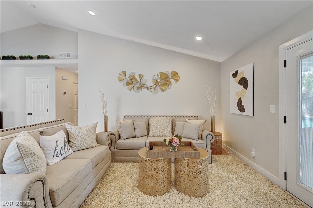 4442 Rolls Royce Road Property Photo 14