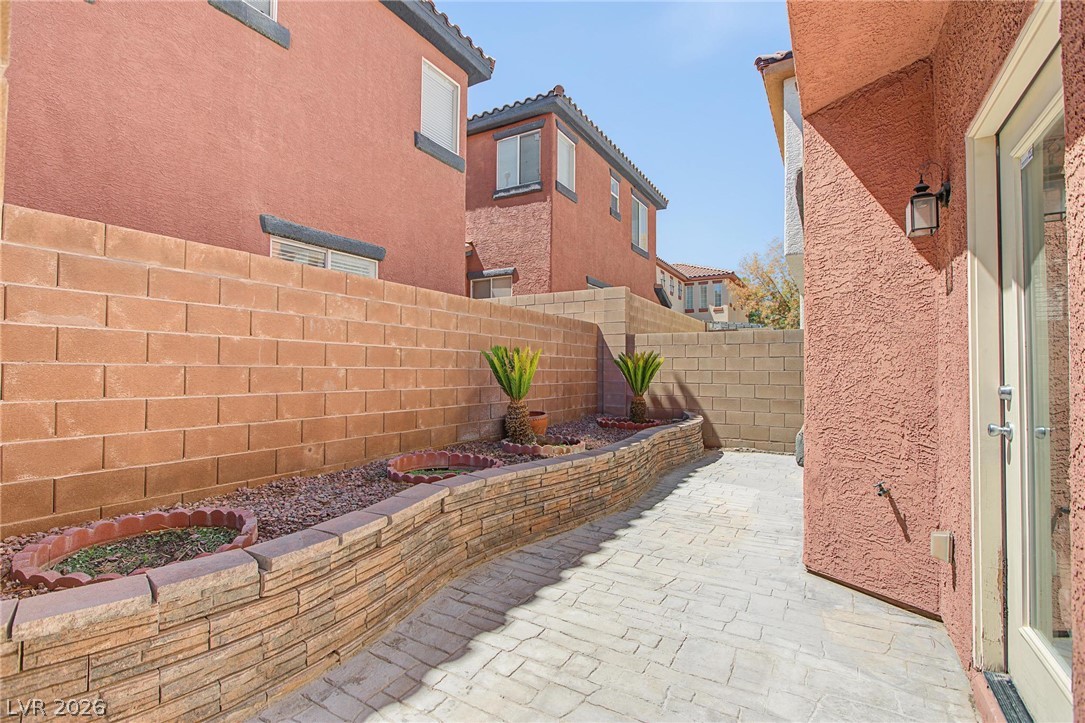 3737 Corpolo Avenue Property Photo 22