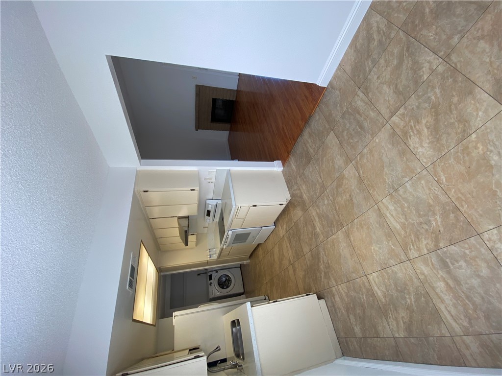 4351 Gannet Circle 168 Property Photo 6