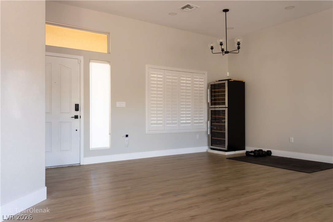 10508 Mission Lakes Avenue Property Photo 4