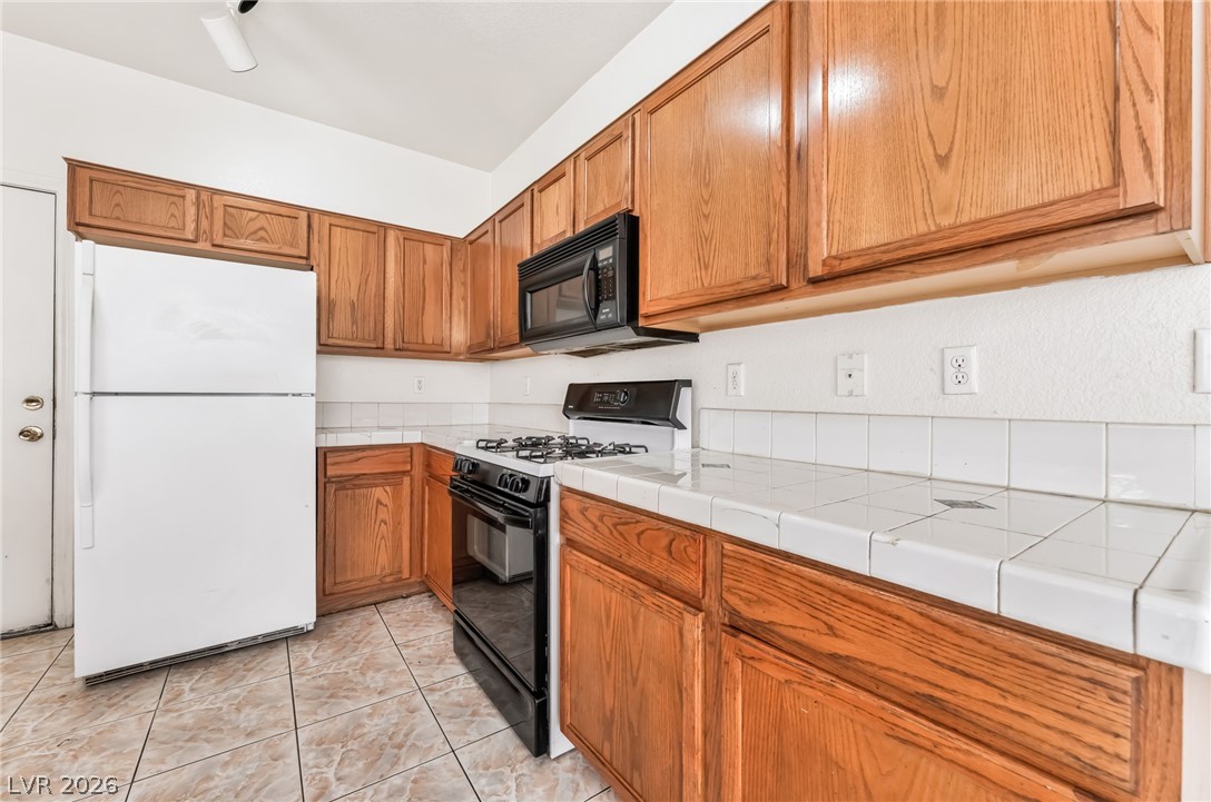 2509 Influential Court Property Photo 11