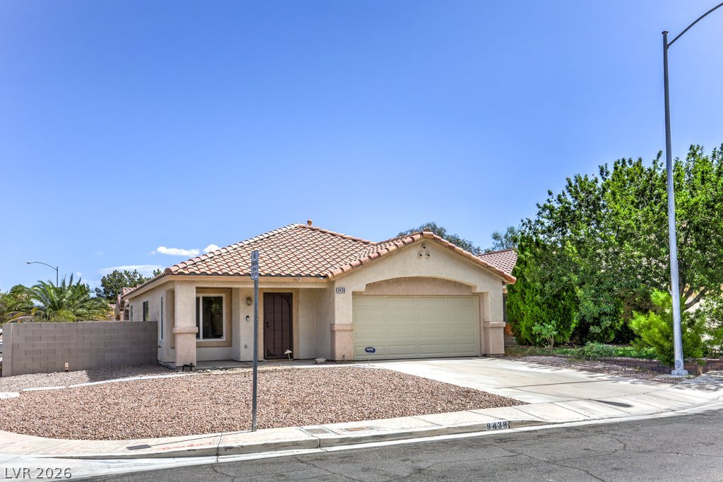9438 Natoma Station Place Property Photo 2