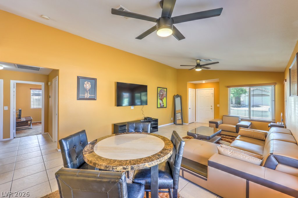 9438 Natoma Station Place Property Photo 4