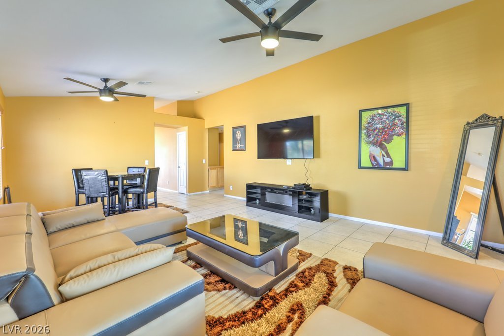 9438 Natoma Station Place Property Photo 7