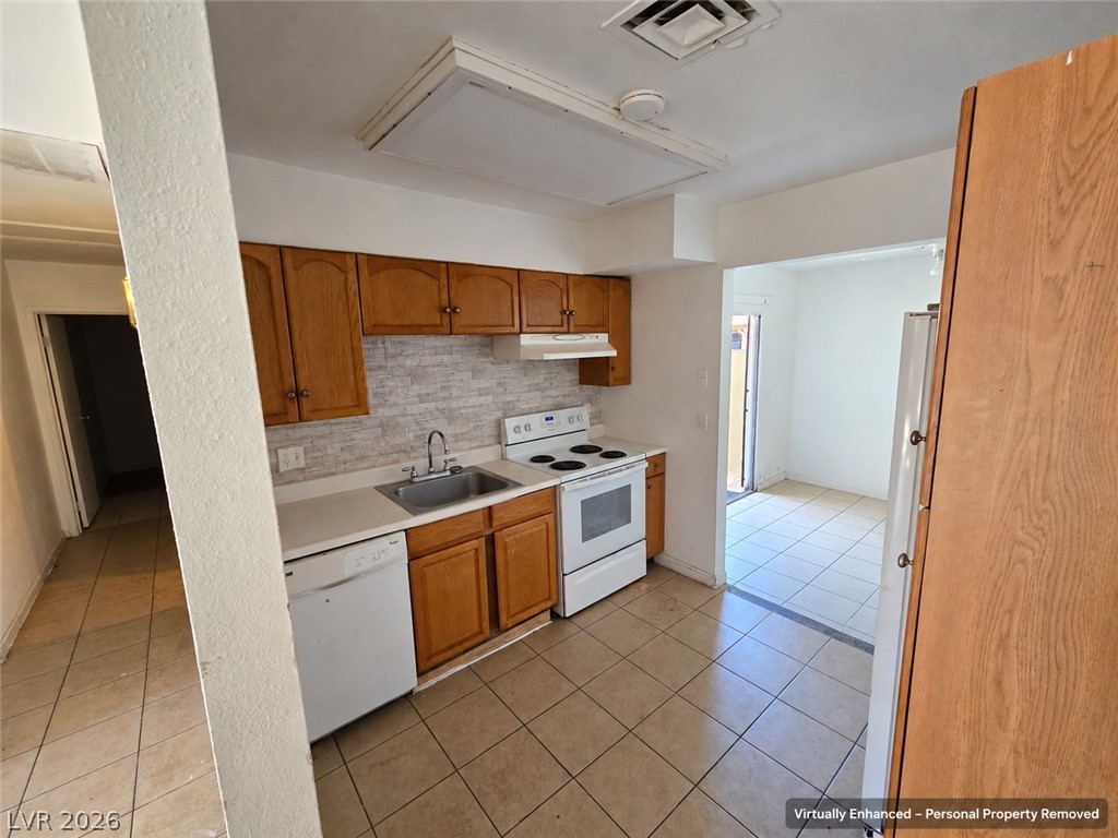 3984 Torsby Place Property Photo 2