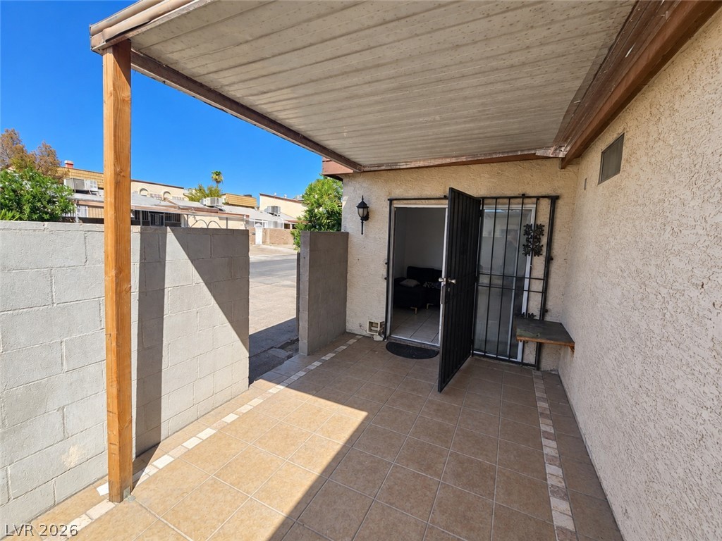3984 Torsby Place Property Photo 5