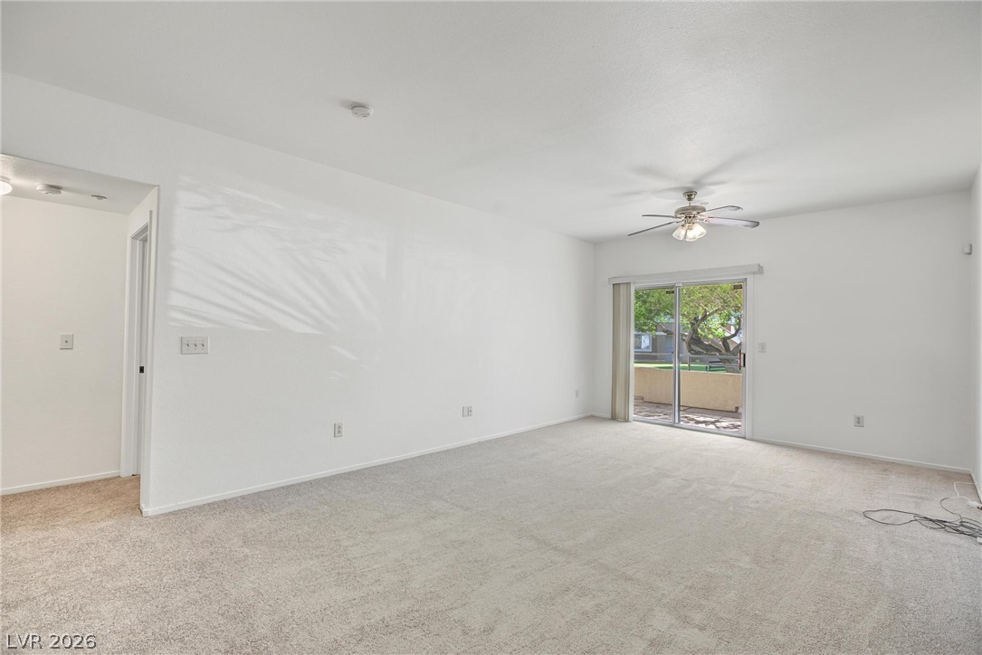 833 Aspen Peak Loop 2414 Property Photo 2