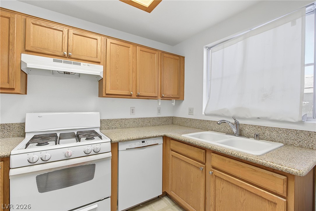 833 Aspen Peak Loop 2414 Property Photo 6