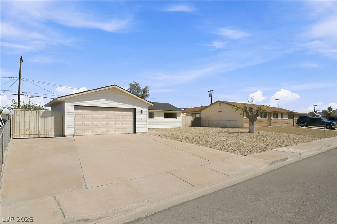 120 Linden Street Property Photo 3
