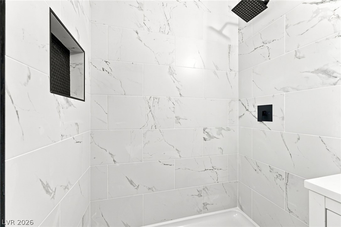 120 Linden Street Property Photo 21