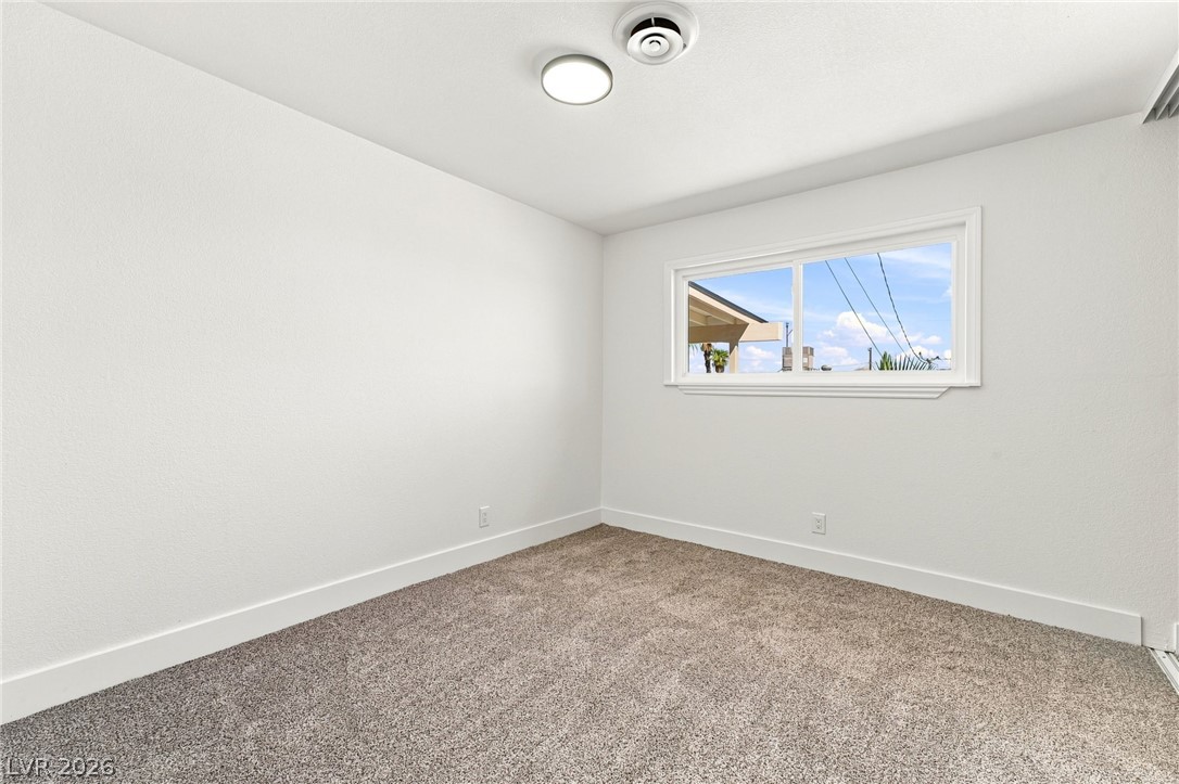 120 Linden Street Property Photo 26
