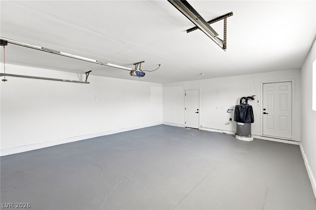 120 Linden Street Property Photo 28