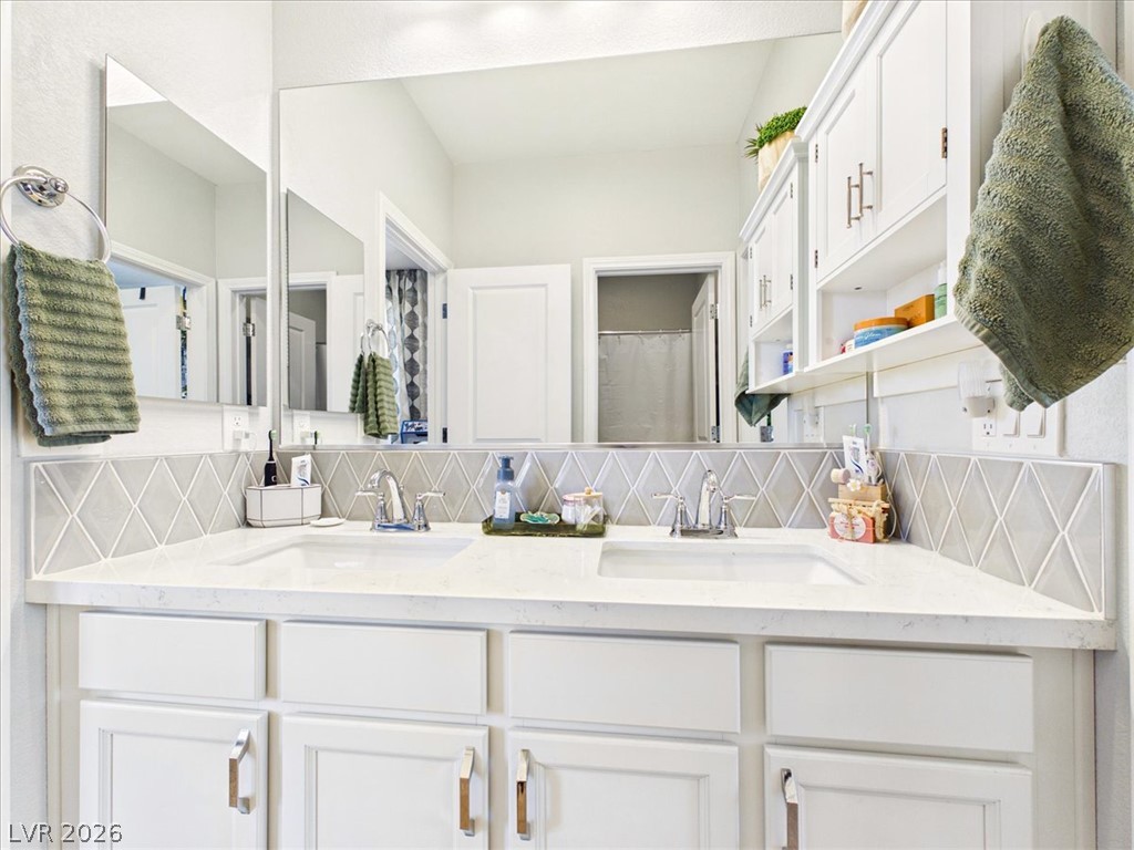 203 Badwater Basin Street Property Photo 33