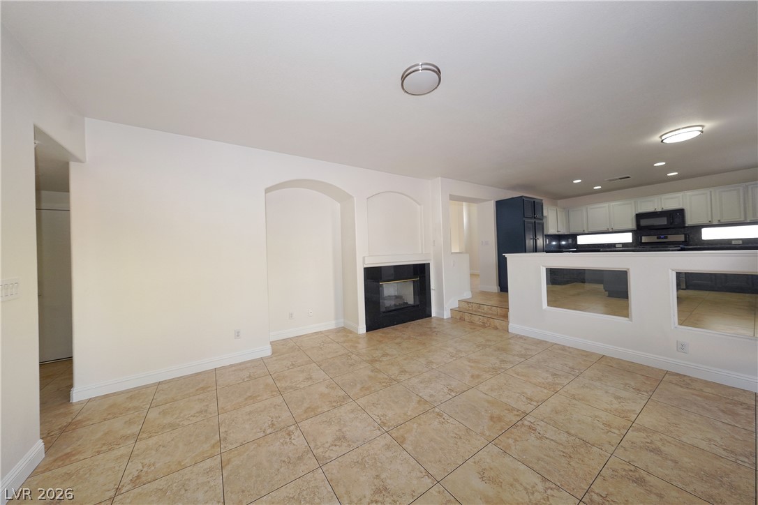 1002 Nimitz Court Property Photo 9