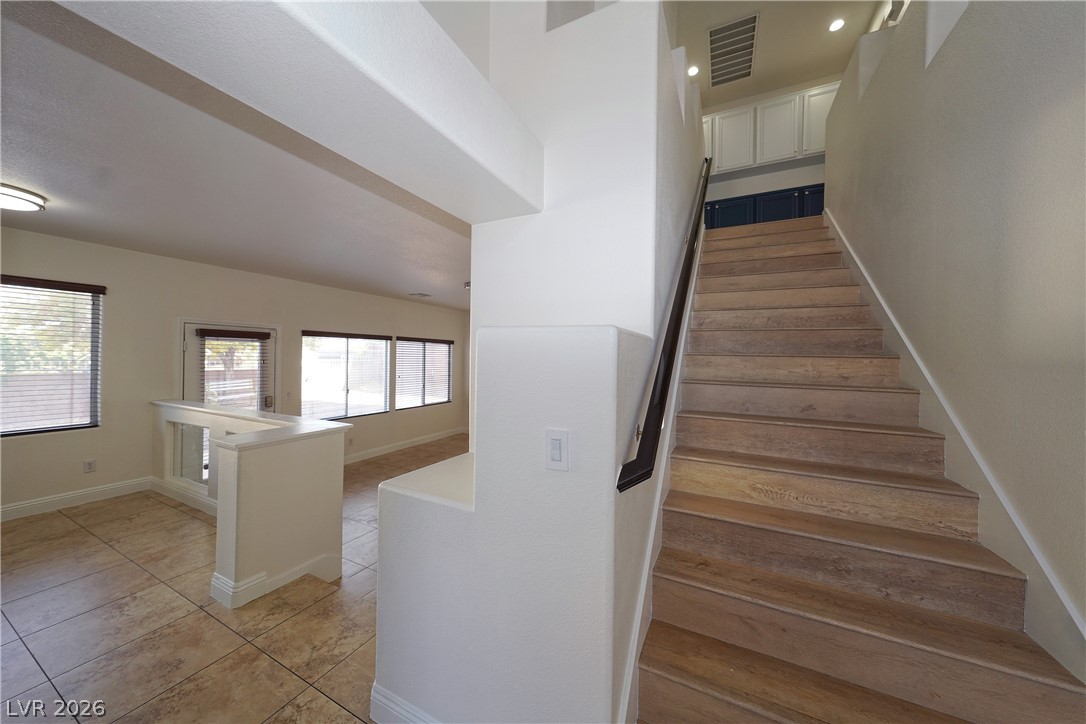 1002 Nimitz Court Property Photo 11