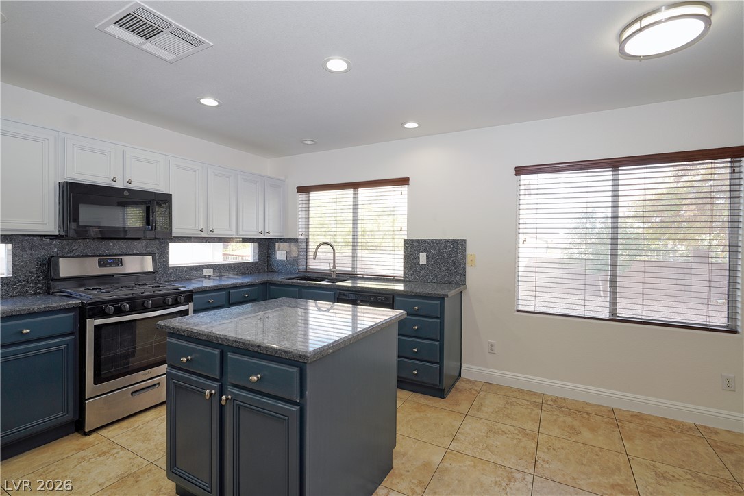 1002 Nimitz Court Property Photo 30