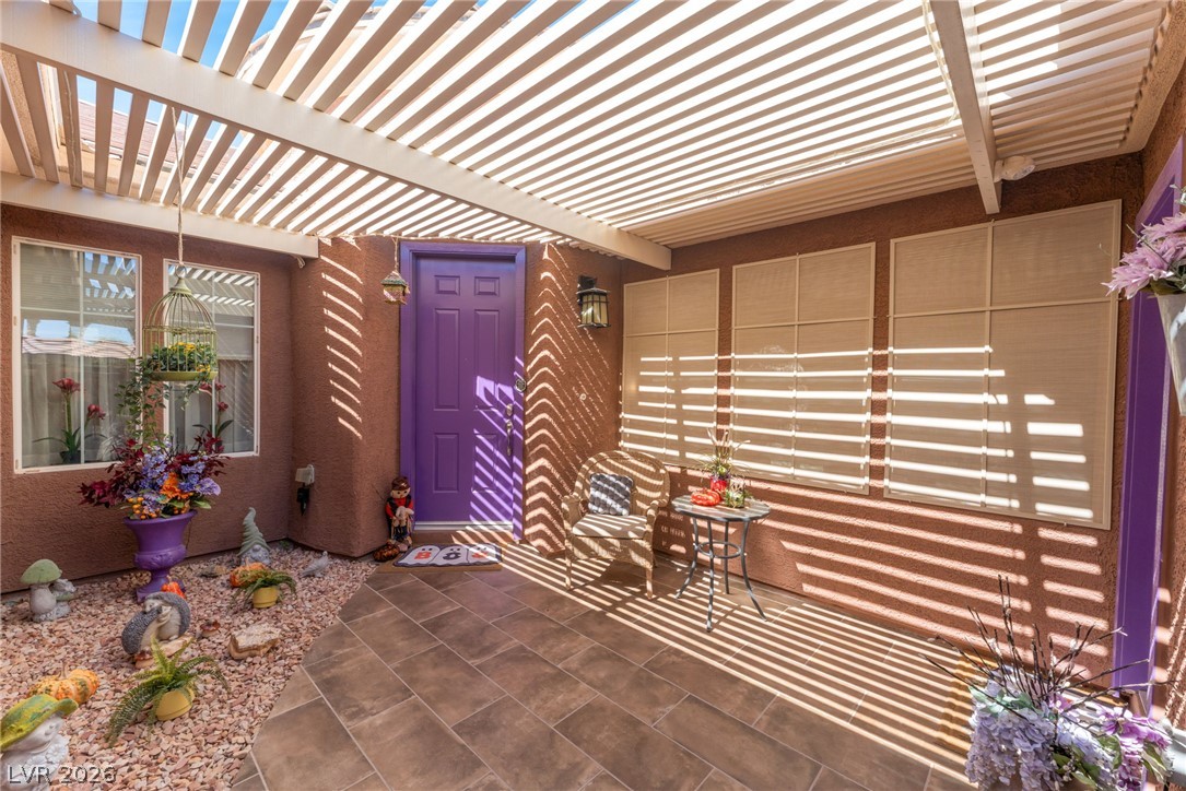 7324 Royal Melbourne Drive Property Photo 10