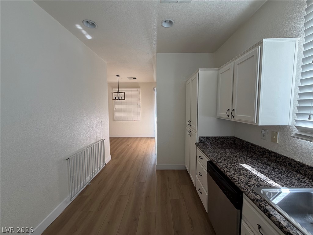 8130 Amy Springs Street Property Photo 17