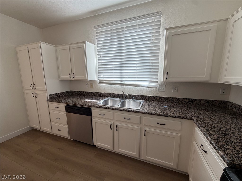 8130 Amy Springs Street Property Photo 18