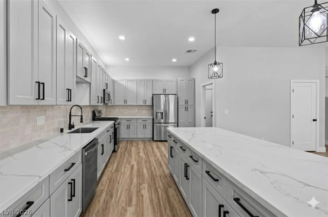 5807 Rothbury Avenue Property Photo 14