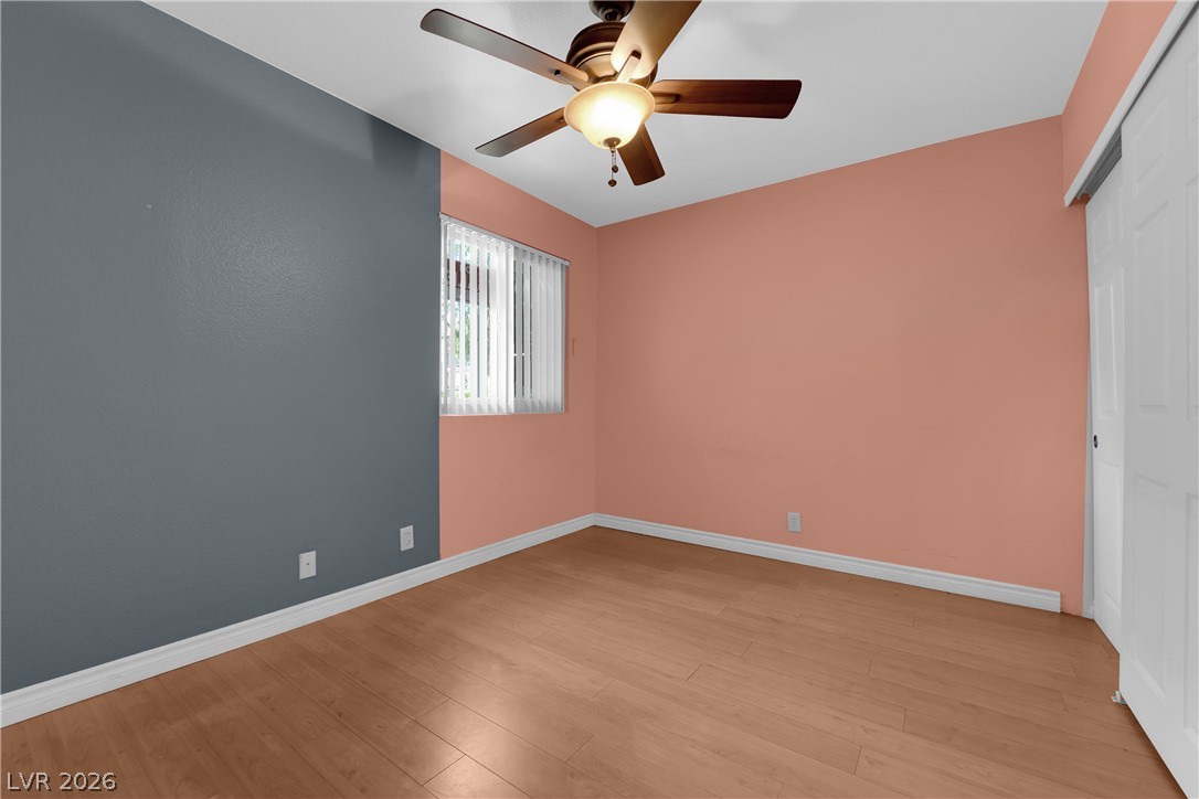 5242 River Glen Drive 439 Property Photo 18