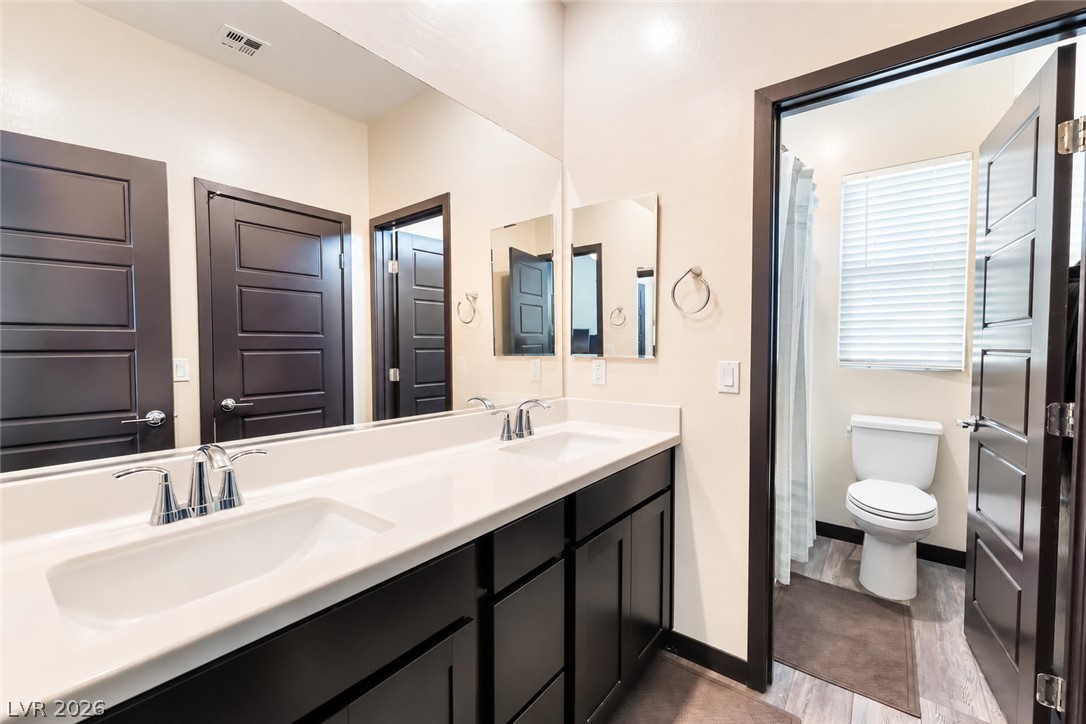 37 Strada Moscato Property Photo 20