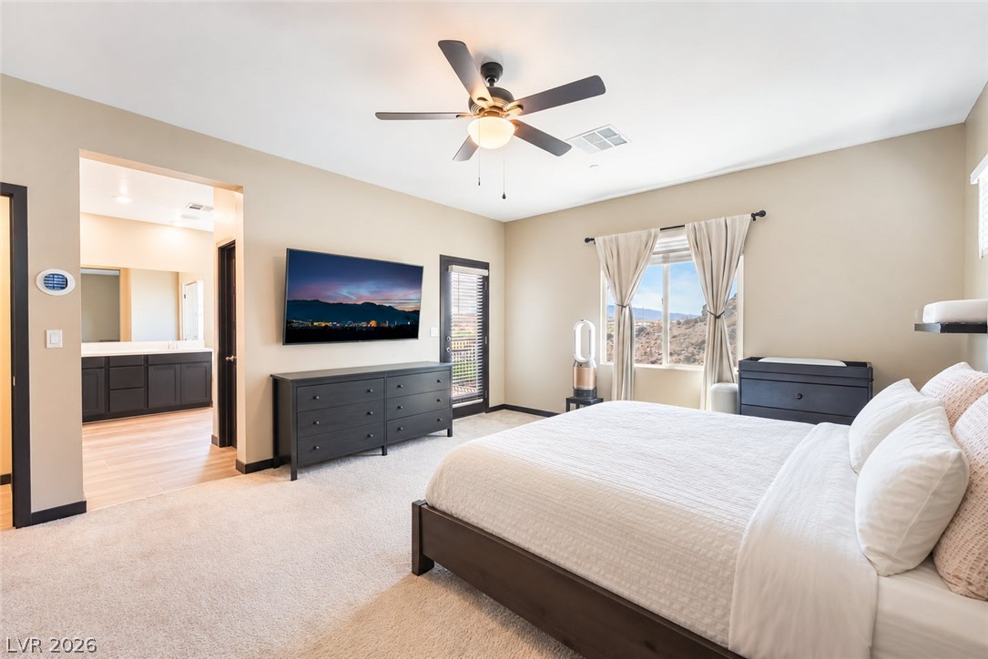 37 Strada Moscato Property Photo 46