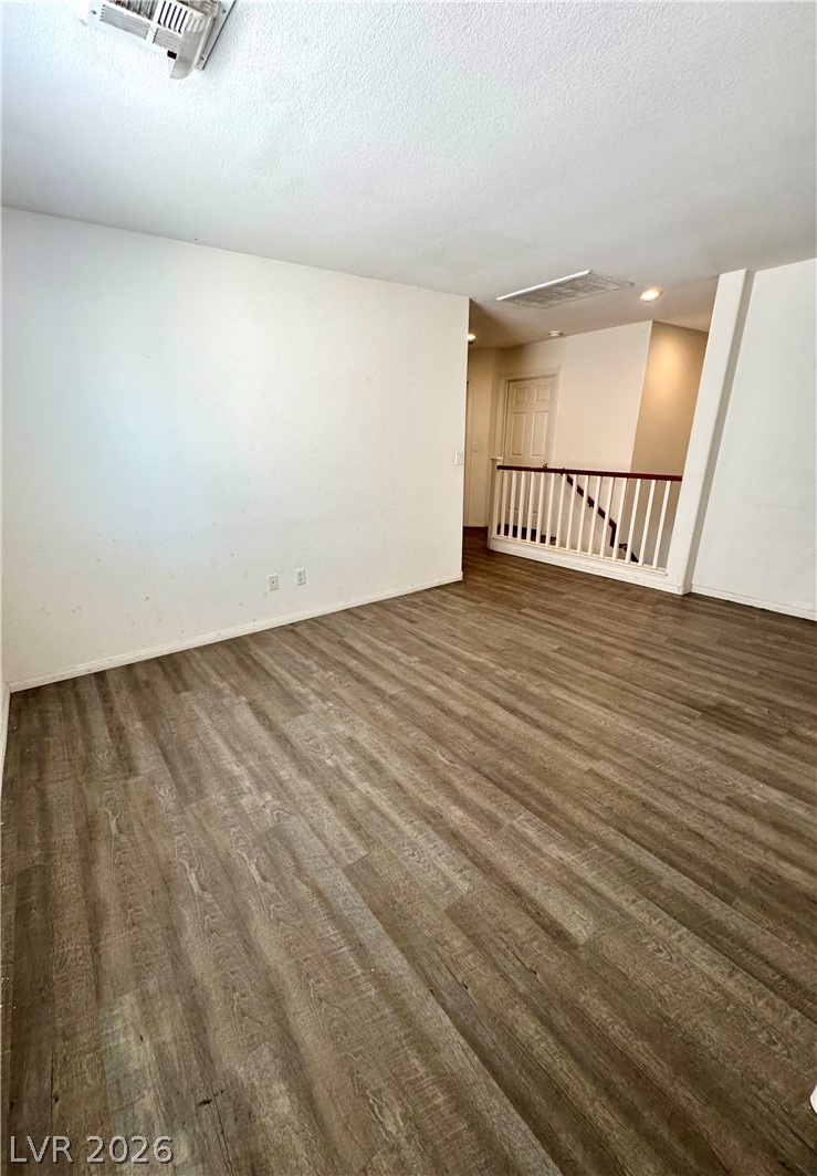 2539 Carmona Circle Property Photo 23