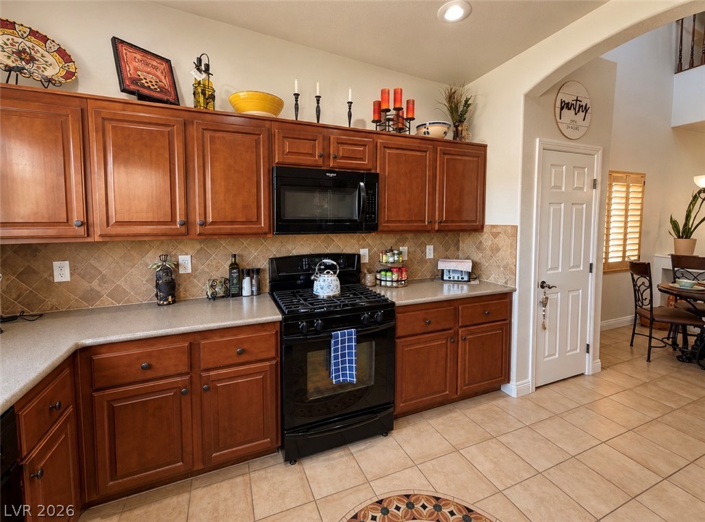 2681 Benton Cove Street Property Photo 5