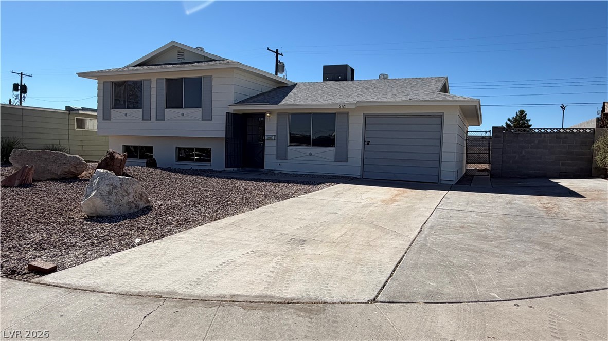 6121 Jones Circle