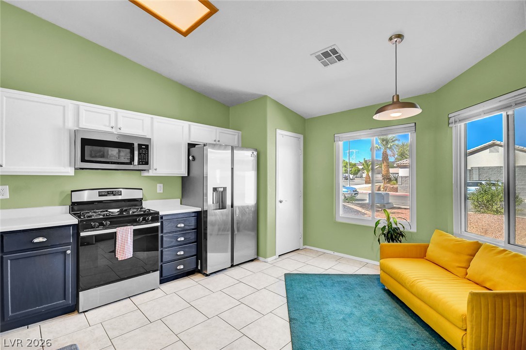 536 Sol De Sandia Street Property Photo 12