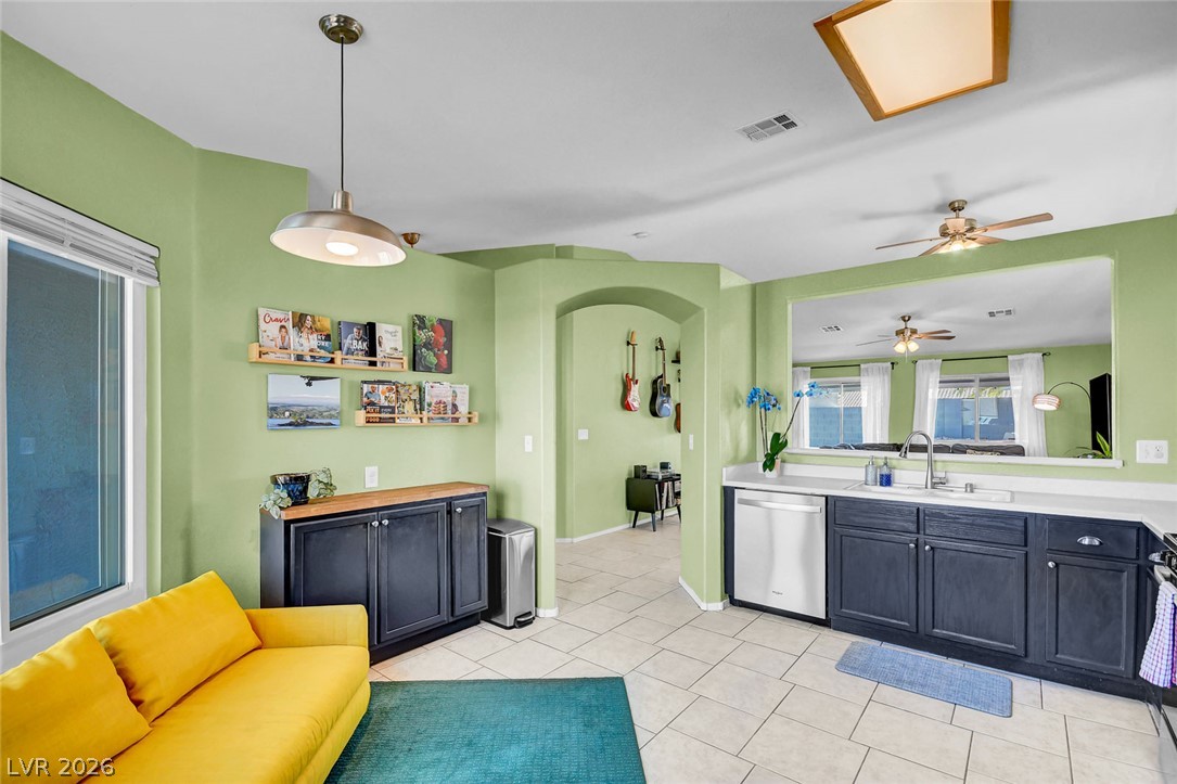 536 Sol De Sandia Street Property Photo 15