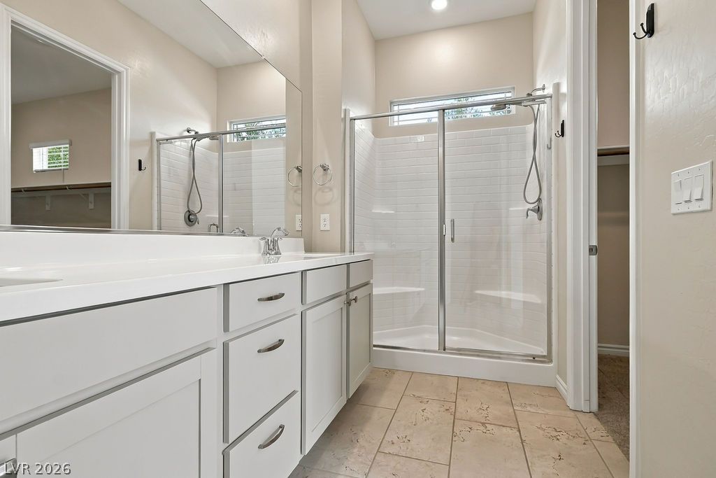 929 Silverfir Court Property Photo 27