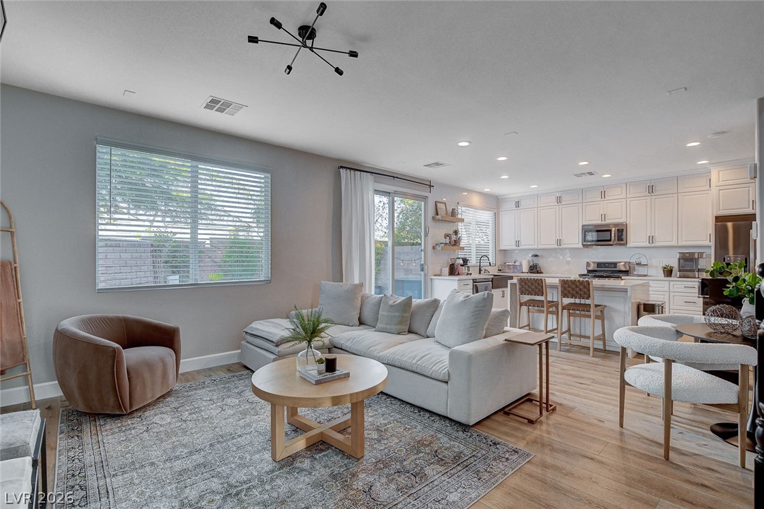 10400 Raining Sky Street Property Photo 2