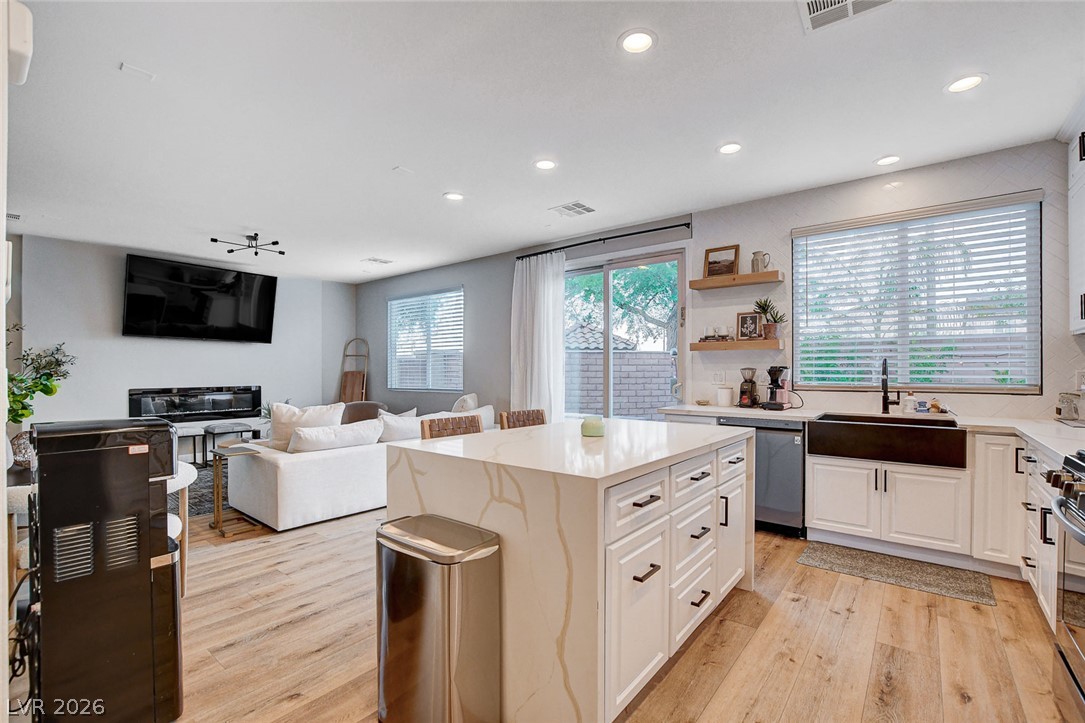 10400 Raining Sky Street Property Photo 10