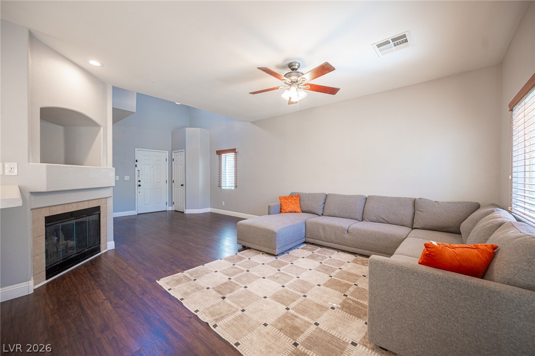 2463 Wrangler Walsh Lane Property Photo 4