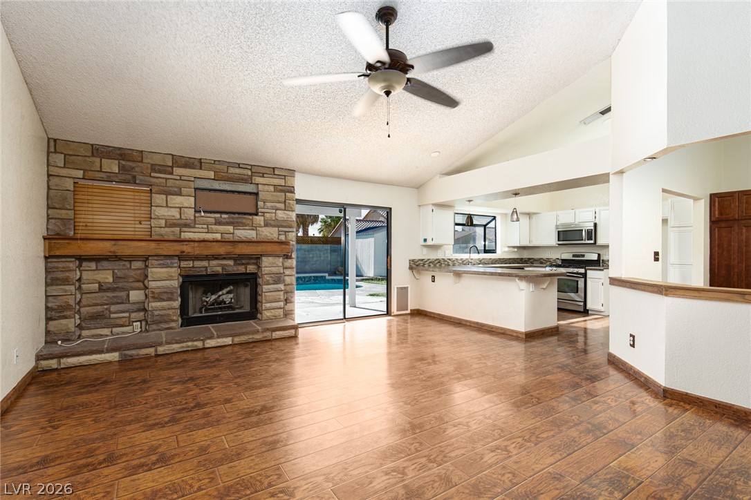 5008 Deep Forest Drive Property Photo 10