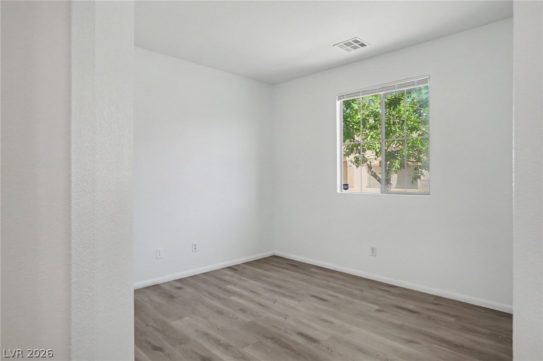 1919 Silver Crest Court Property Photo 7