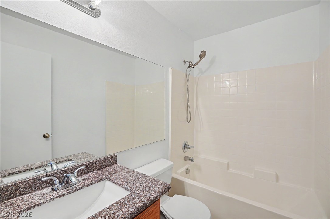 1919 Silver Crest Court Property Photo 29