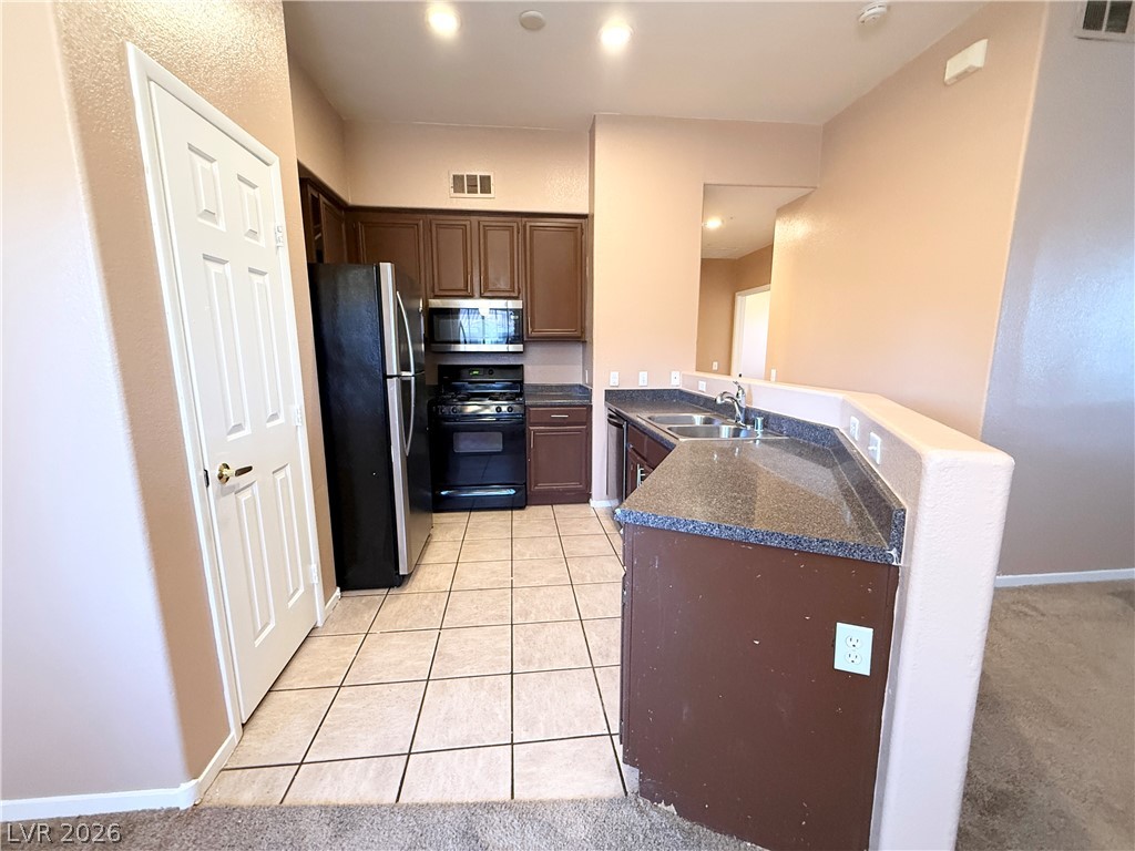 10245 South Maryland Parkway 249 Property Photo 5