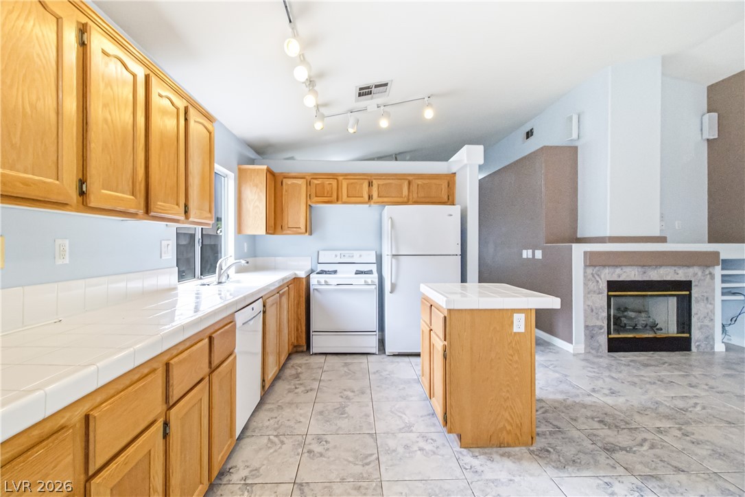 2407 Worchester Road Property Photo 10