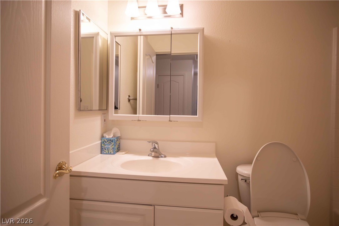 401 Honeysuckle Lane Property Photo 33