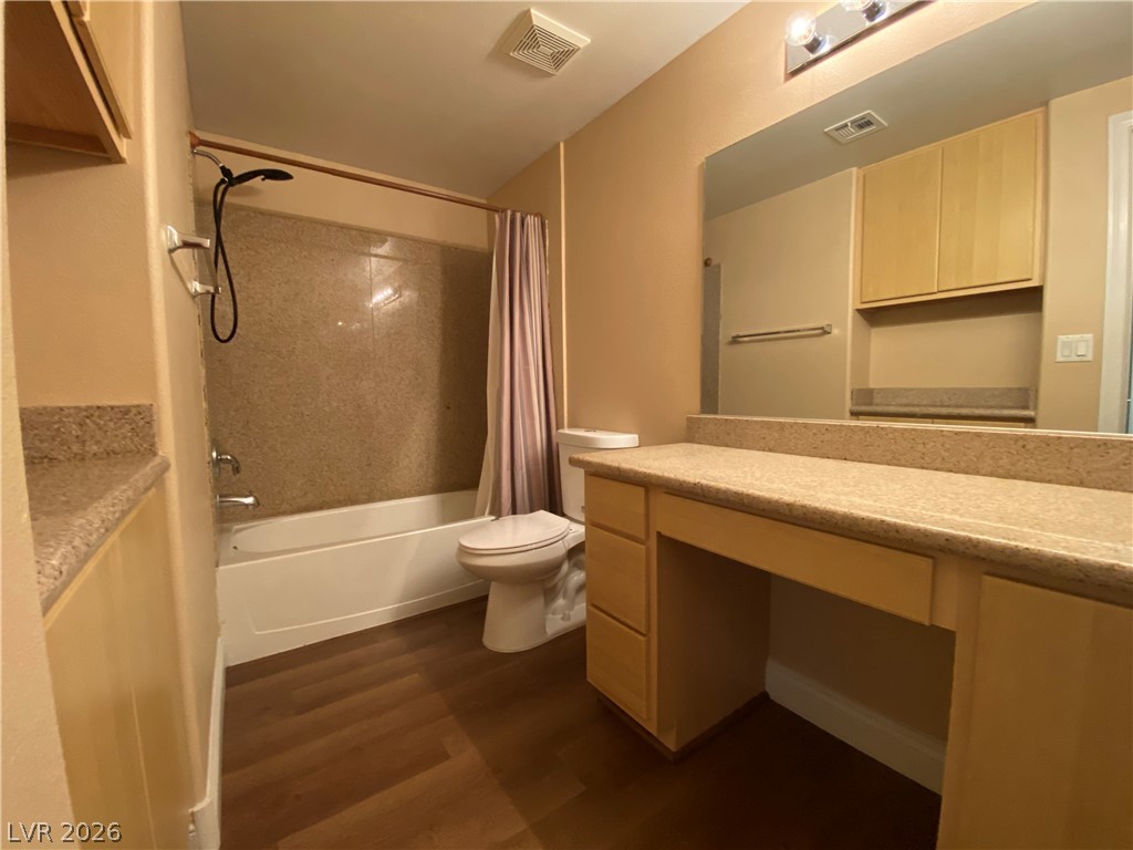 8000 Badura Avenue 1055 Property Photo 11