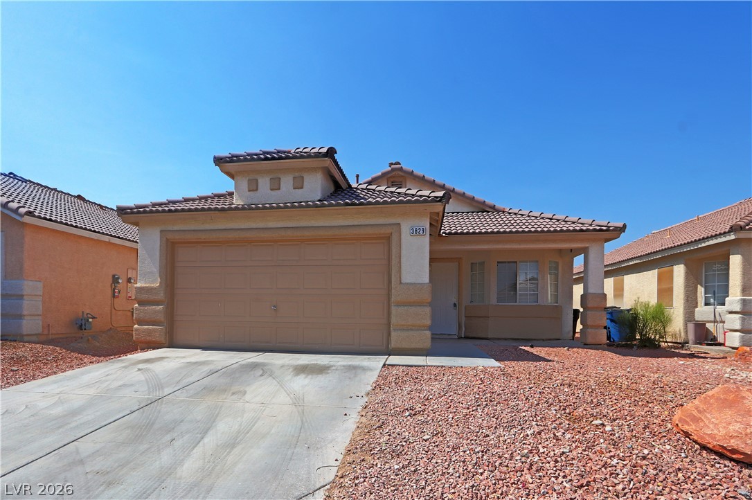 3829 White Quail Court Property Photo 2